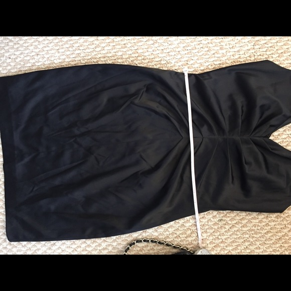 TAHARI Satin Sheath Sexy Work to Date Night Dress - Picture 4 of 5